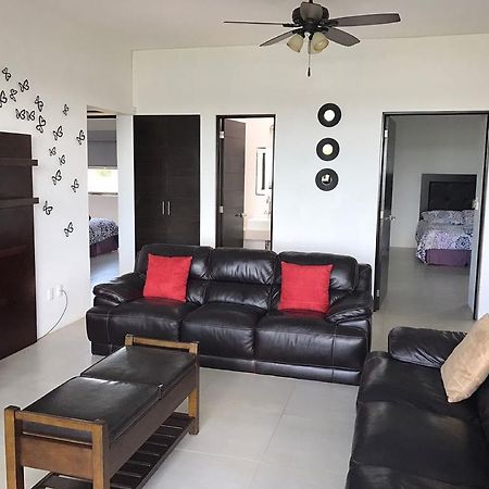 Hostal Urbano - Aeropuerto Alfredo V. Bonfil ภายนอก รูปภาพ