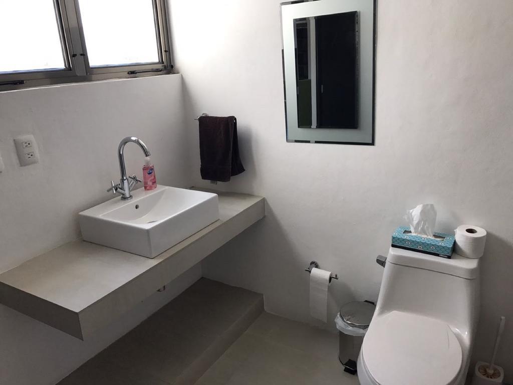 Hostal Urbano - Aeropuerto Alfredo V. Bonfil ภายนอก รูปภาพ
