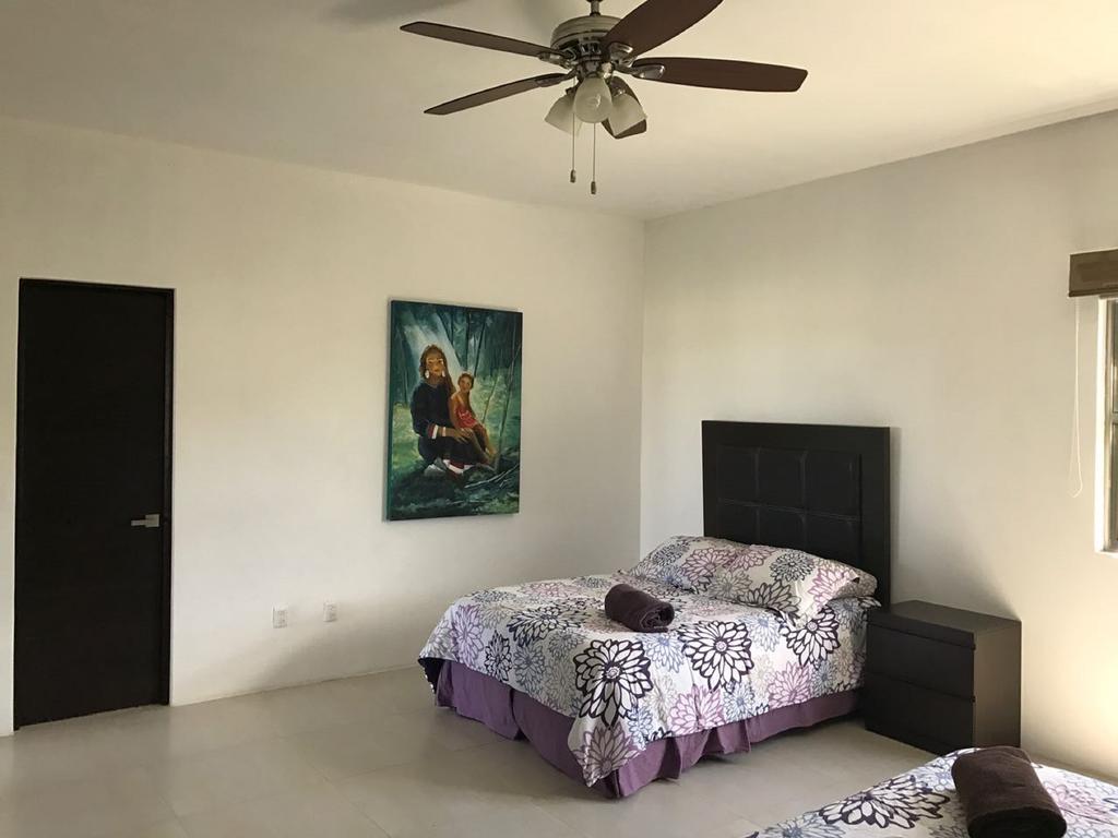 Hostal Urbano - Aeropuerto Alfredo V. Bonfil ภายนอก รูปภาพ